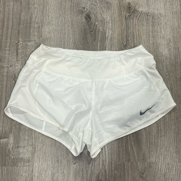 Nike dri-fit running short - Picture 1 of 3